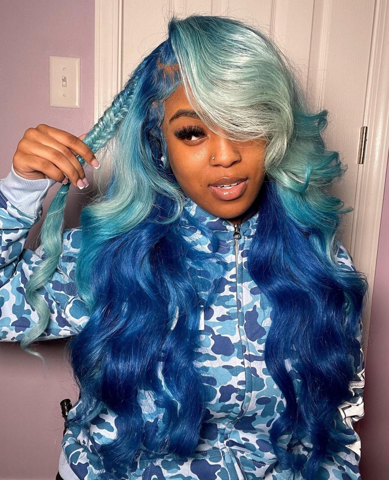 613 13x4 Frontal Wigs (180% Density)